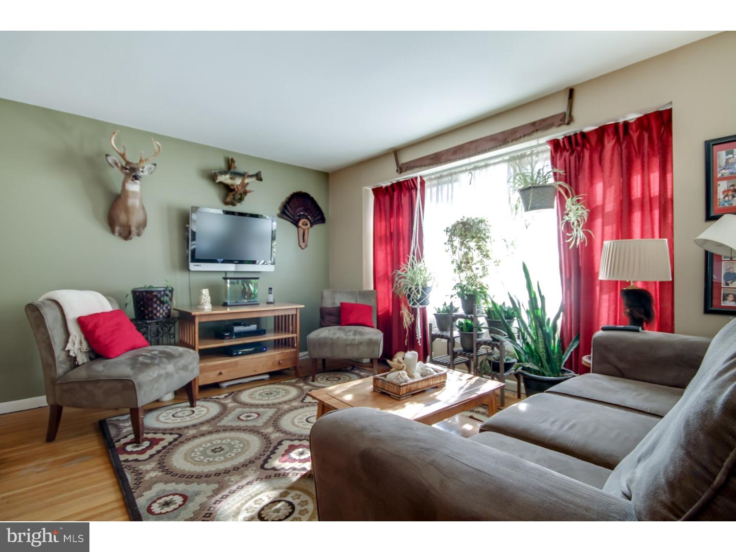 8 Brook Run Road Mount Holly, NJ 08060 - Photo 3 of 19 Gallery Image 3