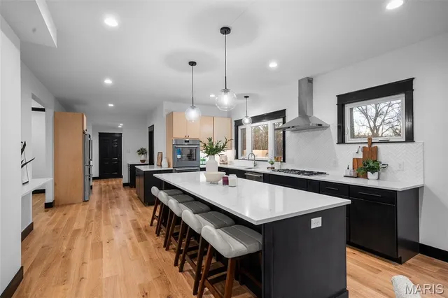 $1,749,999 | 849 Bluespring Lane, Frontenac, MO 63131