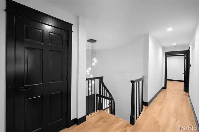 $1,749,999 | 849 Bluespring Lane, Frontenac, MO 63131