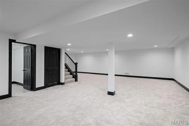 $1,749,999 | 849 Bluespring Lane, Frontenac, MO 63131