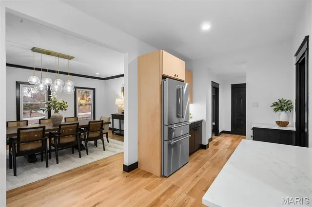 $1,749,999 | 849 Bluespring Lane, Frontenac, MO 63131