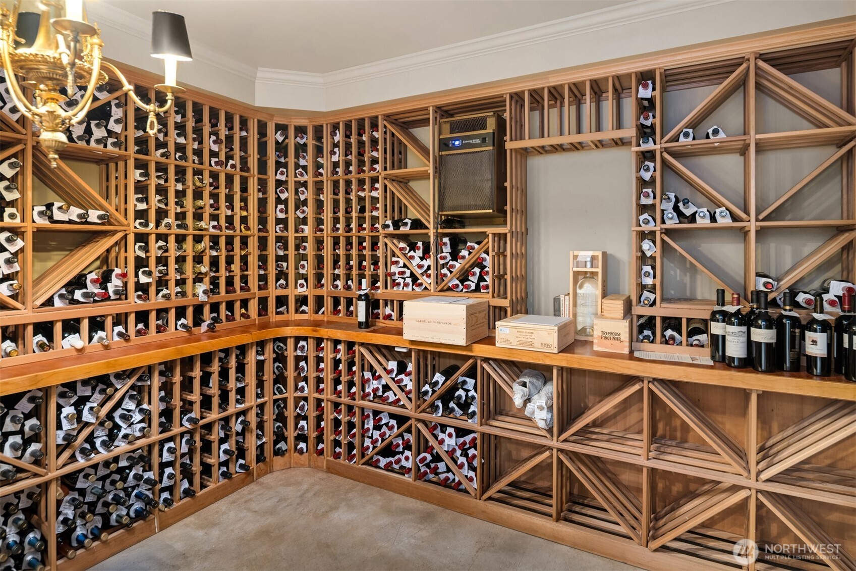 3814 East John Street Seattle, WA 98112 - Photo 22 of 26 a view of a balcony