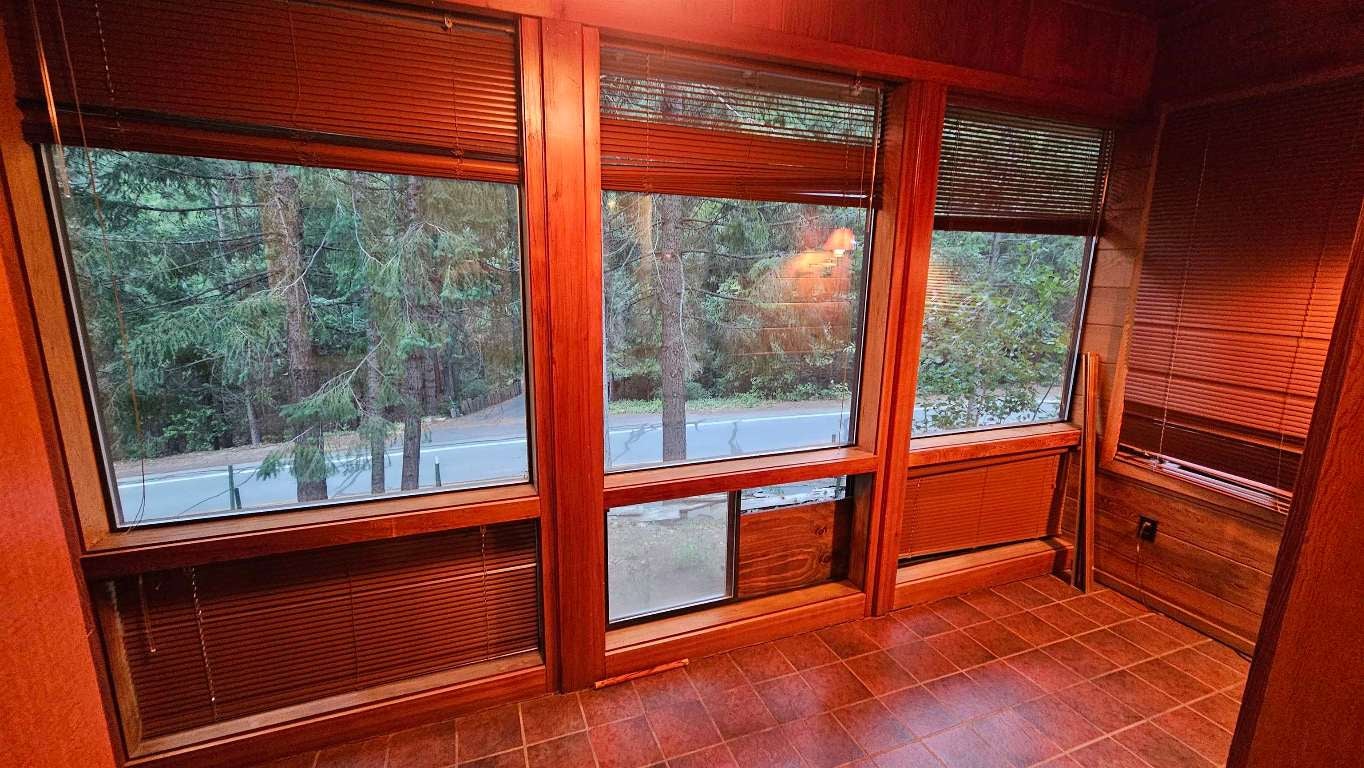 1025 Audubon Road Mount Shasta, CA 96067 - Photo 8 of 20 Gallery Image 8