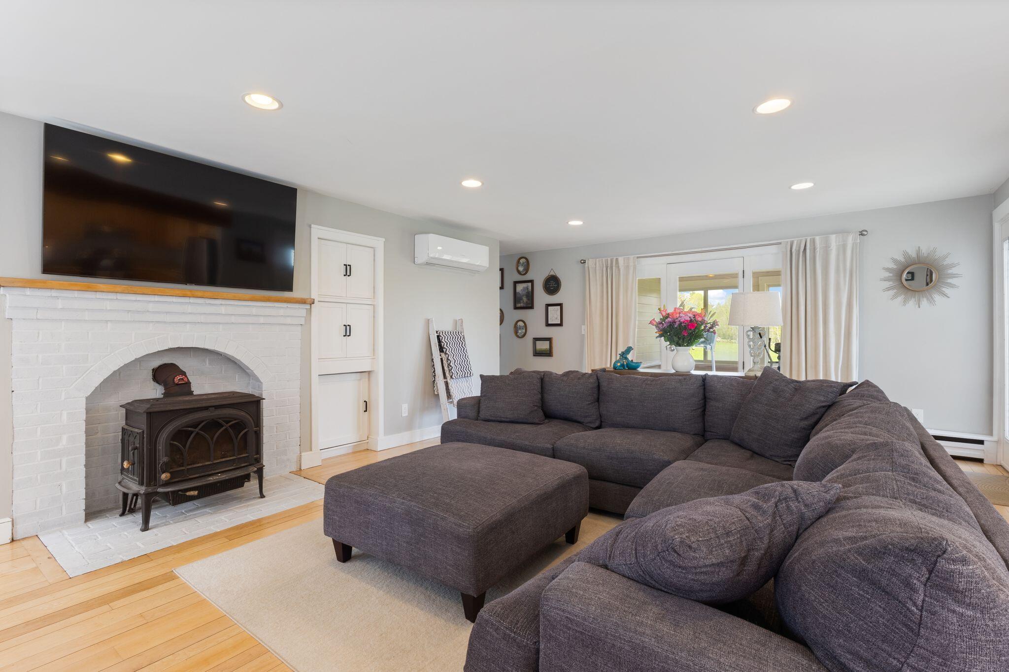 158 Jackson Road Poland, ME 04274 - Photo 13 of 46