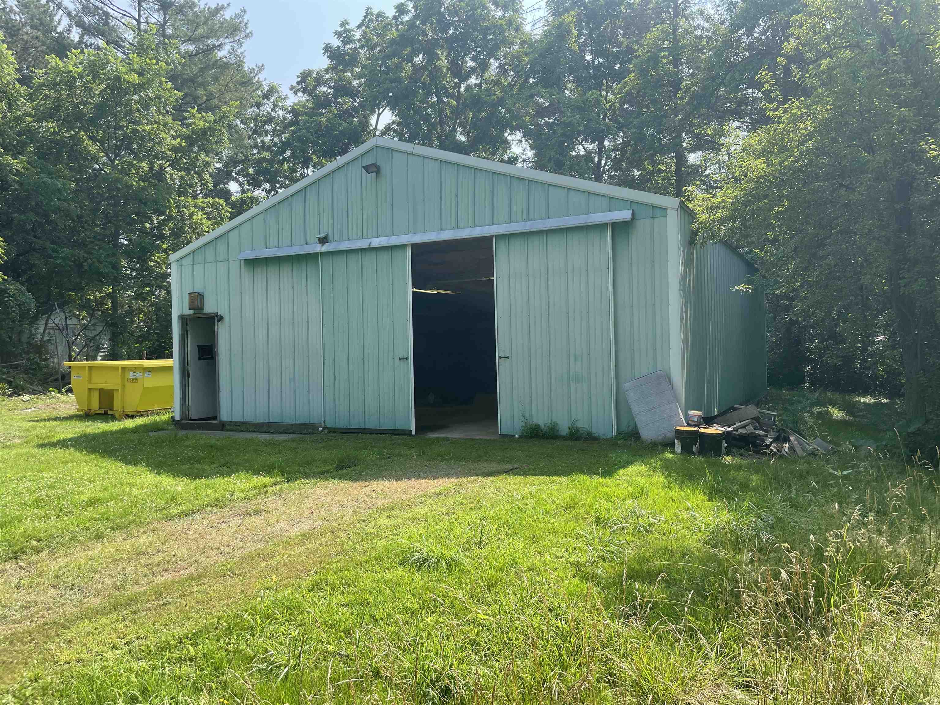 2929 Casey Road Saginaw, MI 48601 - Photo 5 of 6