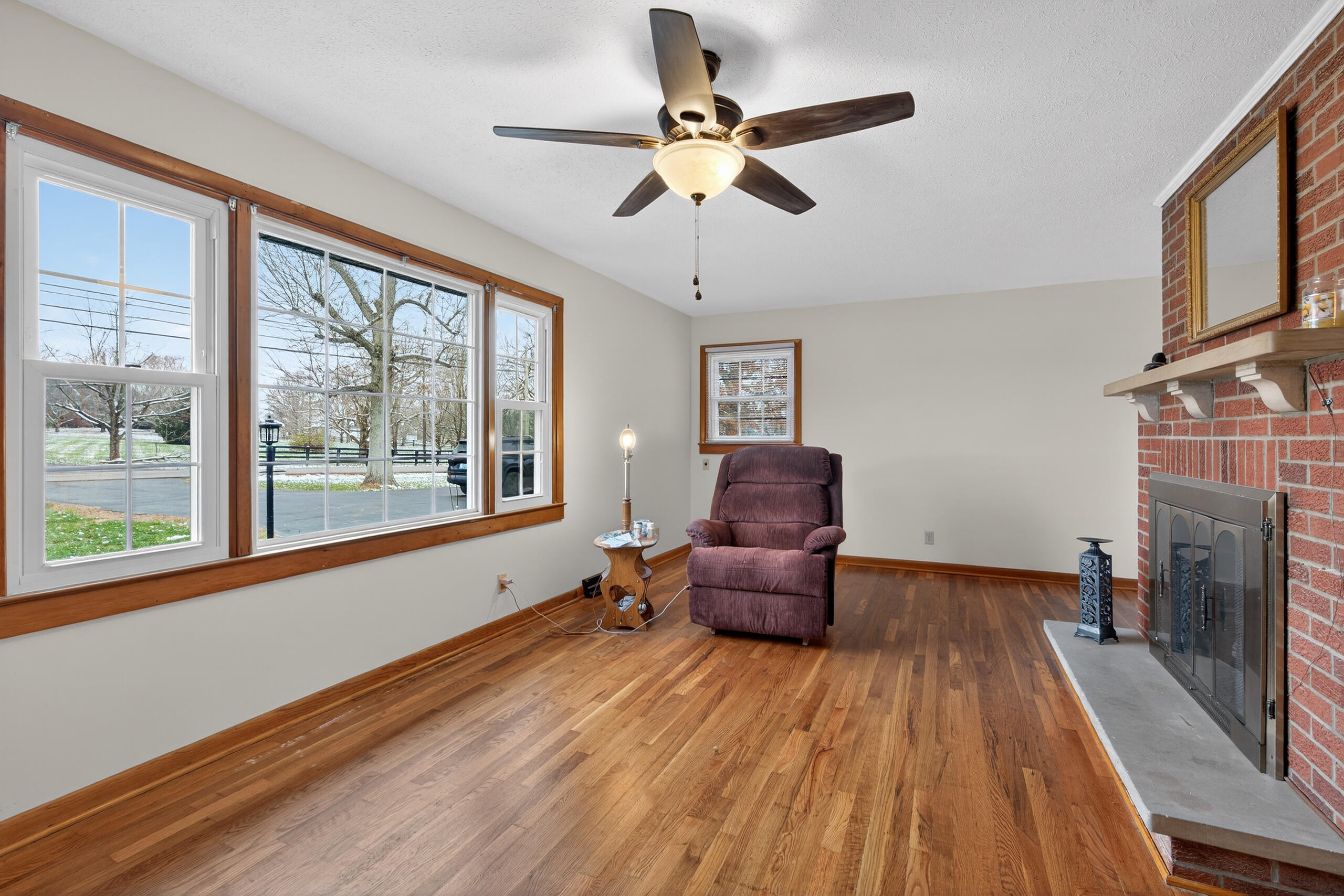 803 Clintonville Road Paris, KY 40361 - Photo 4 of 23 803clintonville04