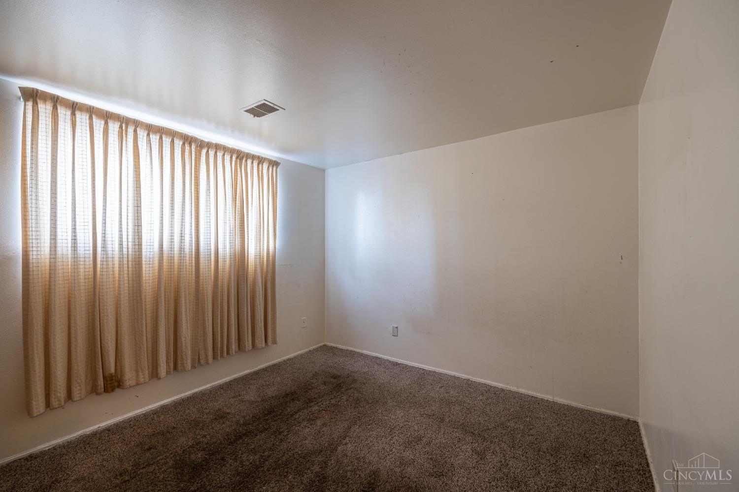 6020 Ridgeacres Drive, Unit A Cincinnati, OH 45237 - Photo 19 of 23