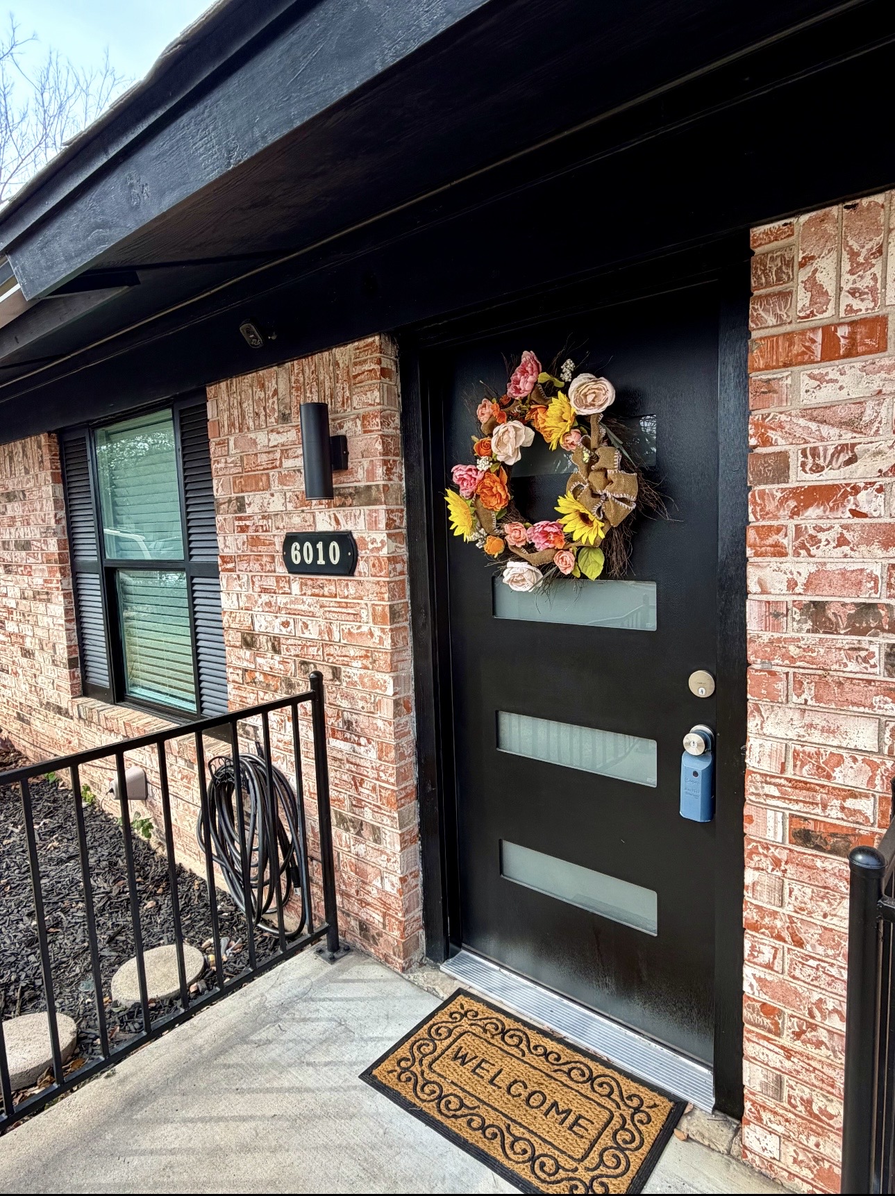a view of entryway