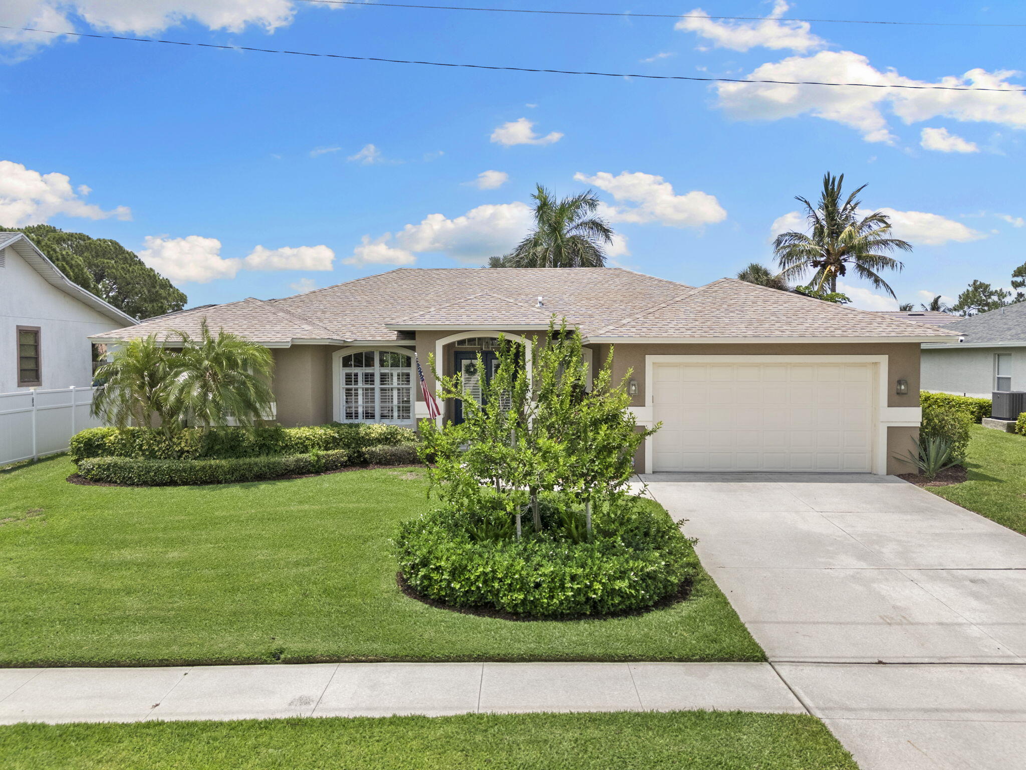 1489 Bermuda Road Marco Island, FL 34145 - Photo 31 of 45 31-web-or-mls-DJI_20260610002516_0002_D