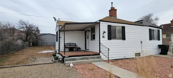 $155,000 | 119 3rd West, East Carbon, UT 84520