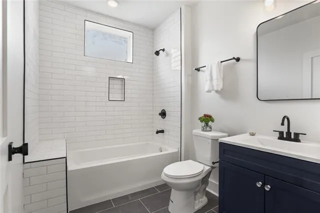 $2,200 | 2535 Amelia Street, New Orleans, LA 70115