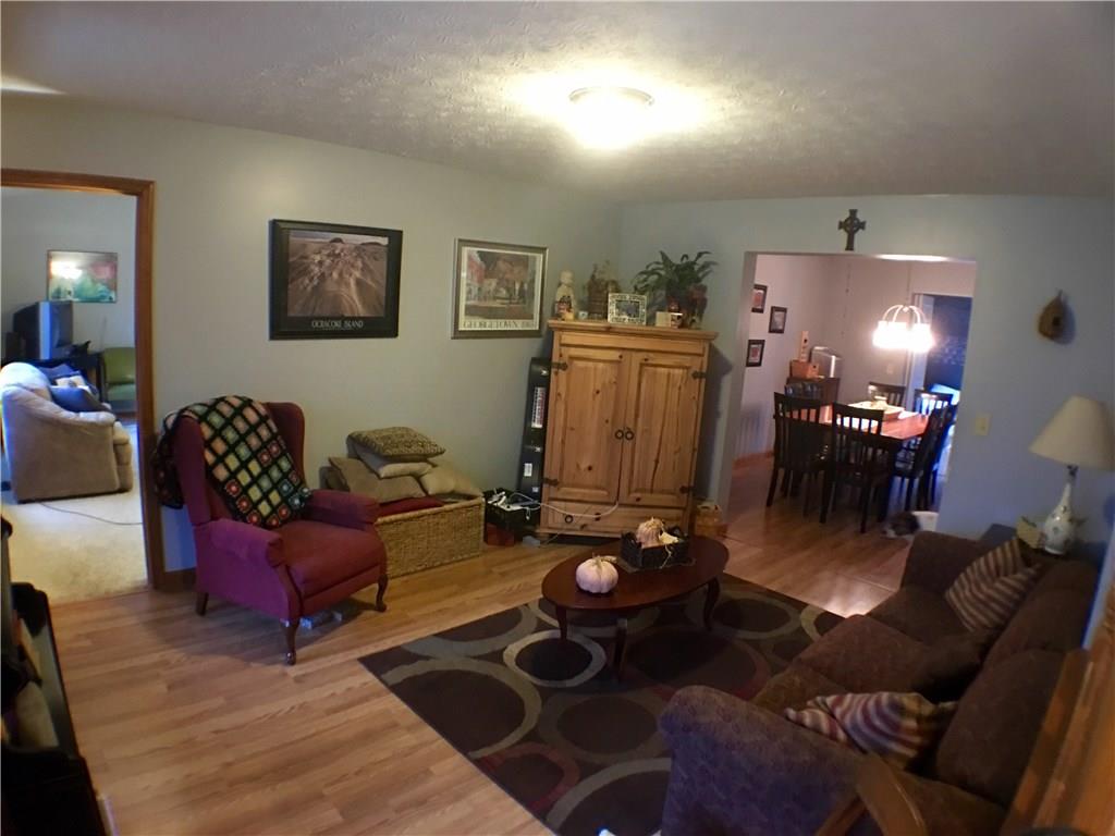2737 Lawson Ridge Road Nashville, IN 47448 - Photo 3 of 10 Gallery Image 3