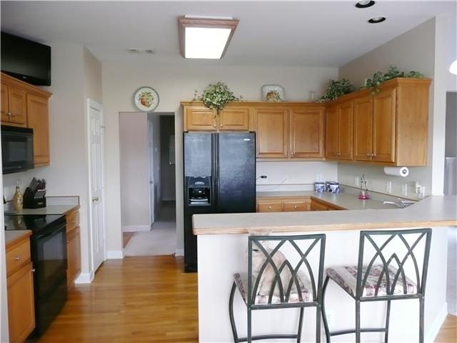 218 Ridgewater Way Mount Juliet, TN 37122 - Photo 3 of 20