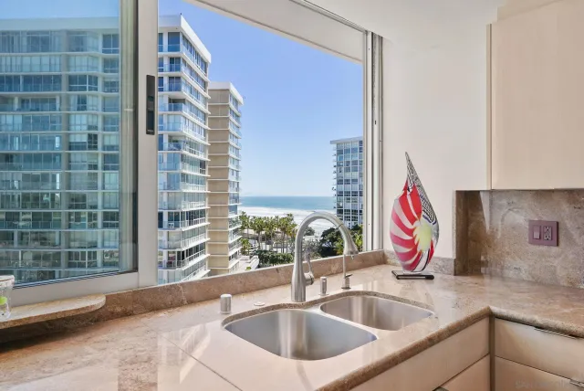 $3,295,000 | 1810 Avenida Del Mundo, Unit 703, Coronado, CA 92118