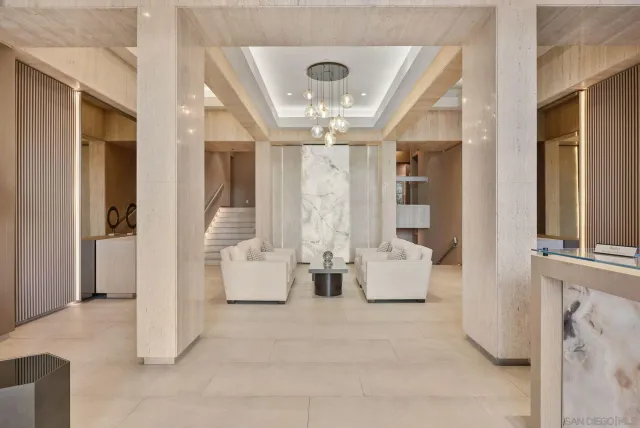 $3,295,000 | 1810 Avenida Del Mundo, Unit 703, Coronado, CA 92118