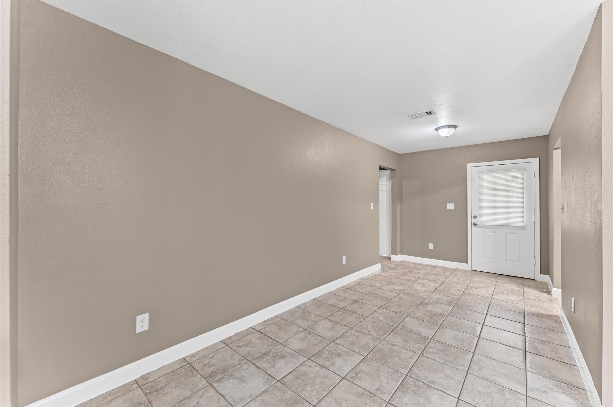 5107 Gren Street Houston, TX 77021 - Photo 7 of 26