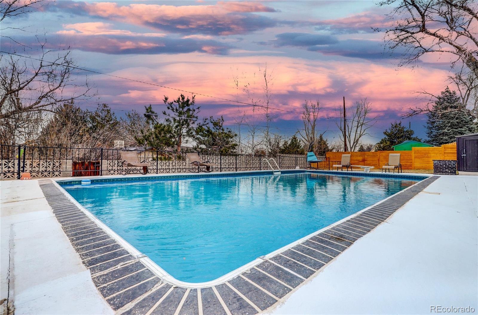 7107 Dudley Drive Arvada, CO 80004 - Photo 3 of 40