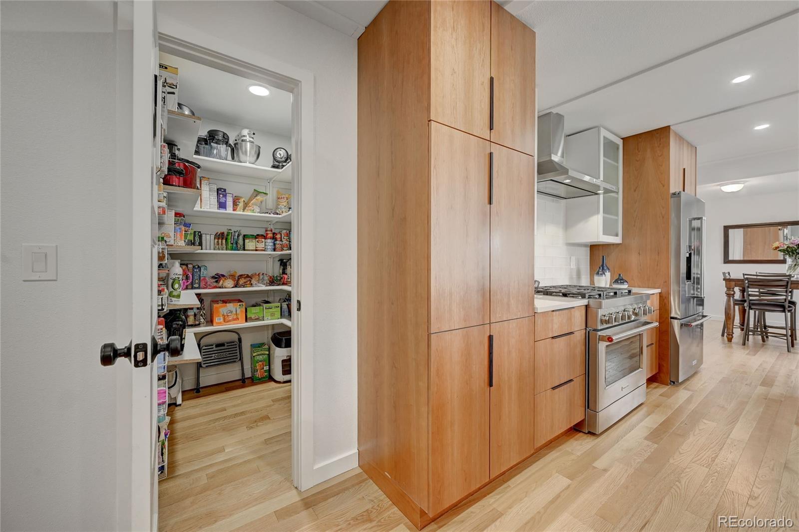 7107 Dudley Drive Arvada, CO 80004 - Photo 10 of 40