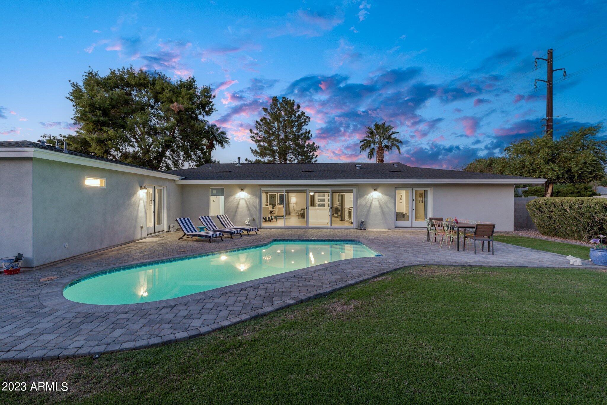 1501 West Ruth Avenue Phoenix, AZ 85021 - Photo 29 of 35 60-web-or-mls-_TMR3092