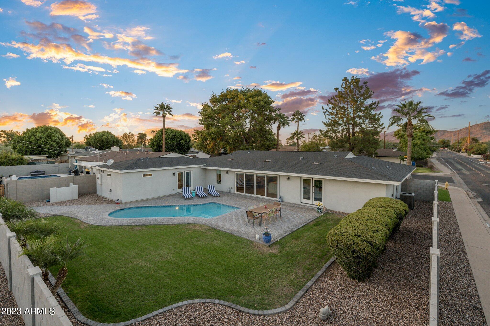 1501 West Ruth Avenue Phoenix, AZ 85021 - Photo 30 of 35 37-web-or-mls-_TMR2874