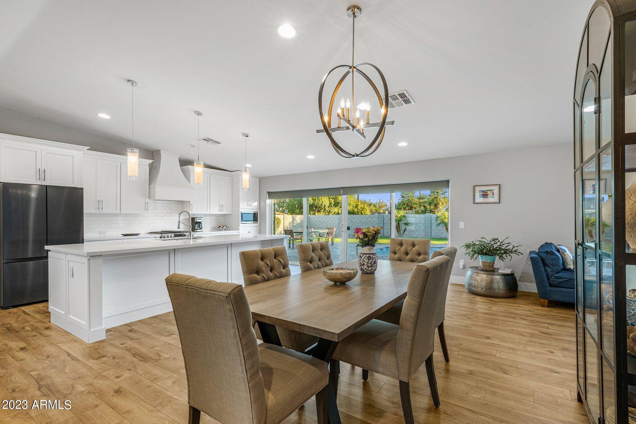 1501 West Ruth Avenue Phoenix, AZ 85021 - Photo 6 of 35 13-web-or-mls-_TMR2744.1