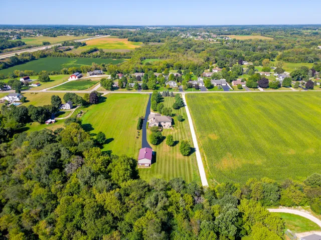 $990,000 | 5619 352nd Avenue, Burlington, WI 53105