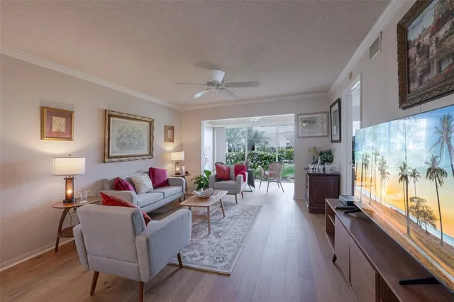 $2,100 | 5609 Sheffield Greene Circle, Unit 5609, Sarasota, FL 34235