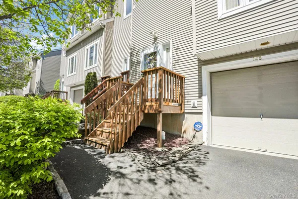 $525,000 | 148 Foltim Way, Congers, NY 10920