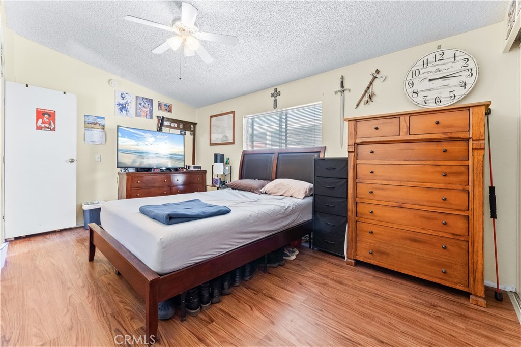 10001 West Frontage Road, Unit 188 South Gate, CA 90280 - Photo 22 of 27