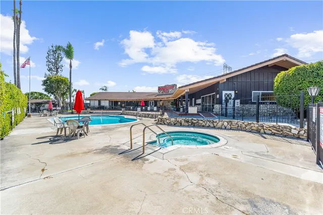 $220,000 | 10001 West Frontage Road, Unit 188, South Gate, CA 90280