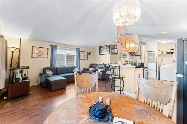 $220,000 | 10001 West Frontage Road, Unit 188, South Gate, CA 90280