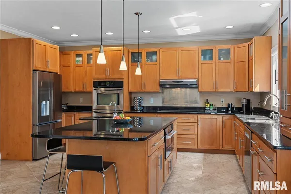 $649,900 | 2333 Waterbury Pond Court, Springfield, IL 62712