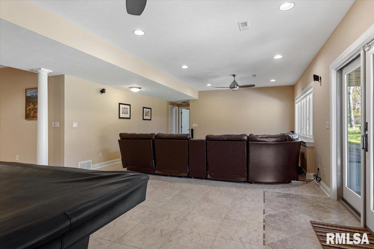 2333 Waterbury Pond Court Springfield, IL 62712 - Photo 47 of 66