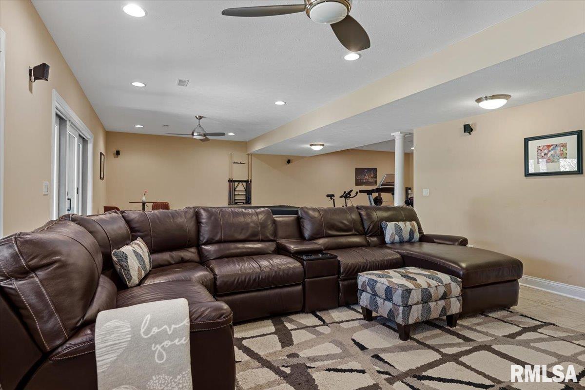 2333 Waterbury Pond Court Springfield, IL 62712 - Photo 52 of 66