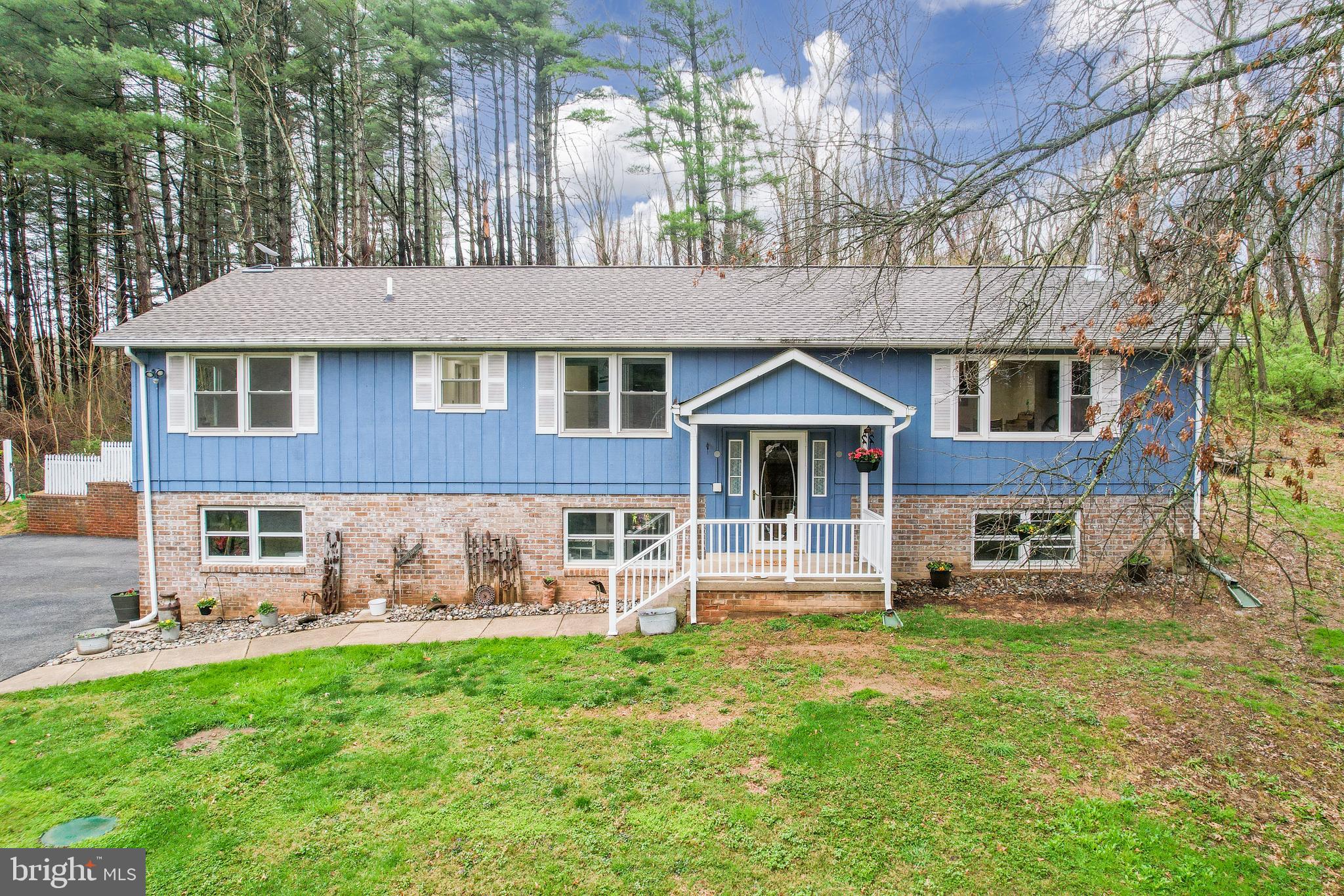 2540 Monument Road Myersville, MD 21773 - Photo 23 of 68