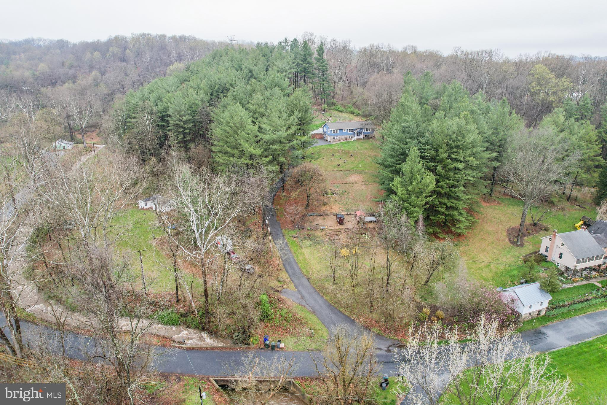 2540 Monument Road Myersville, MD 21773 - Photo 3 of 68