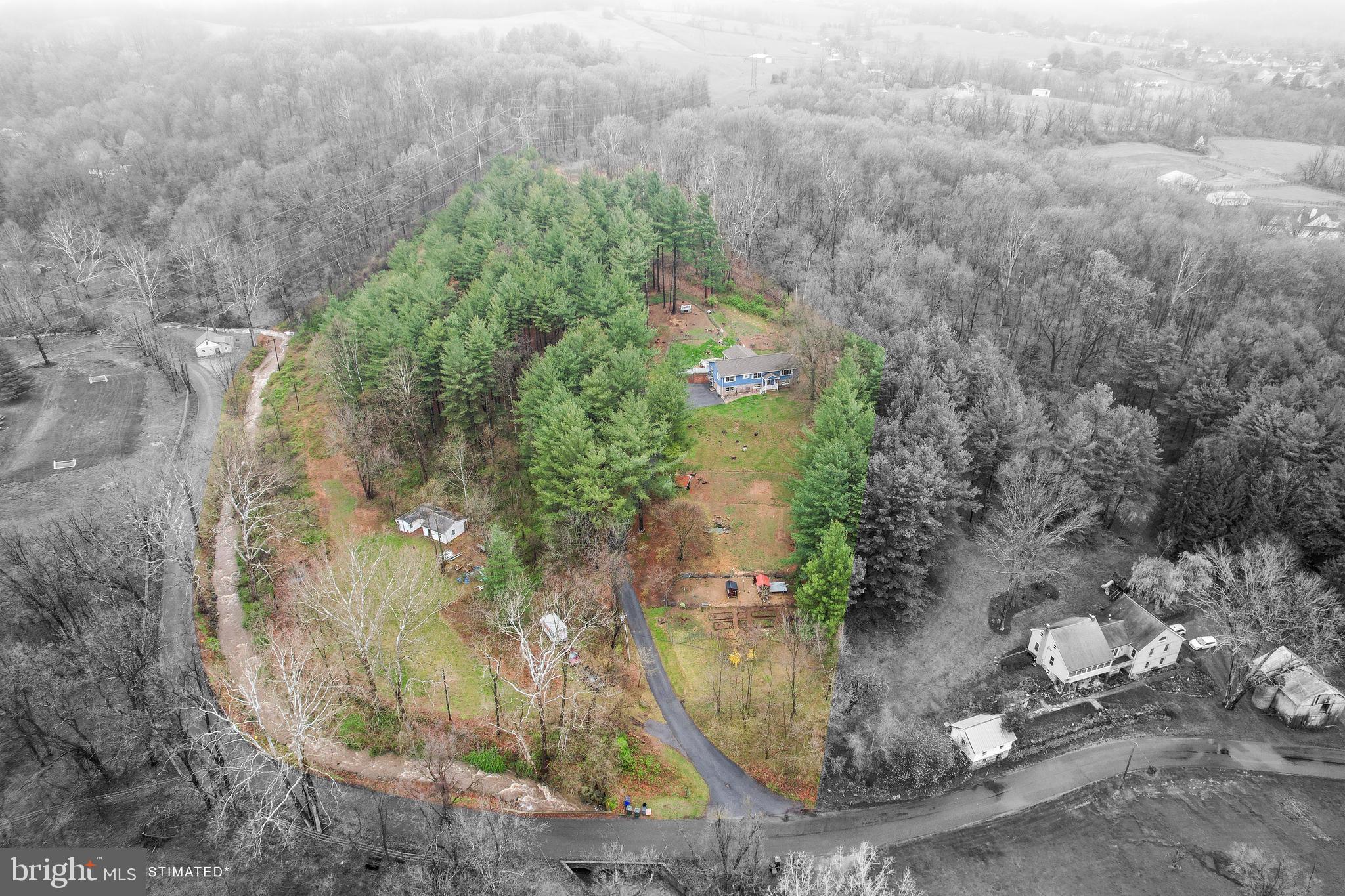 2540 Monument Road Myersville, MD 21773 - Photo 5 of 68