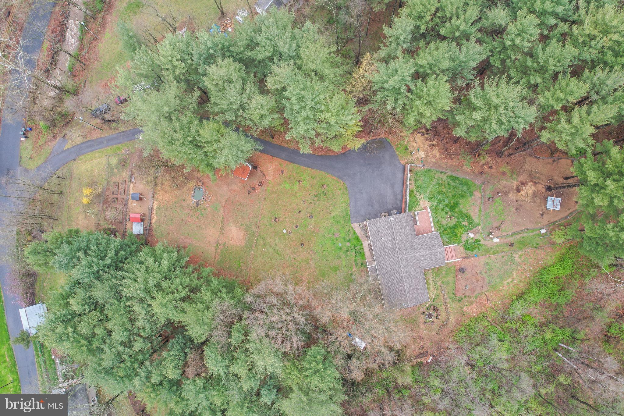 2540 Monument Road Myersville, MD 21773 - Photo 7 of 68