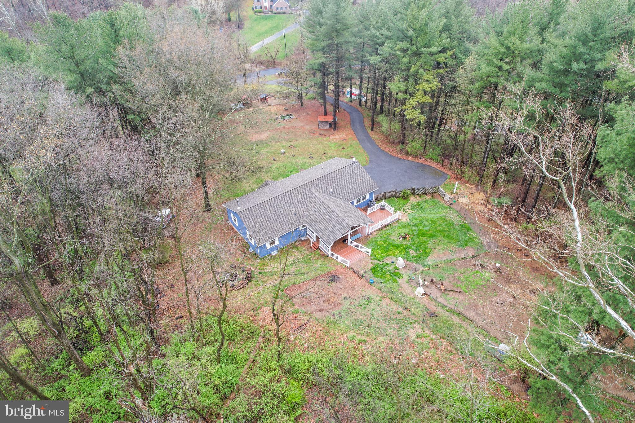 2540 Monument Road Myersville, MD 21773 - Photo 8 of 68