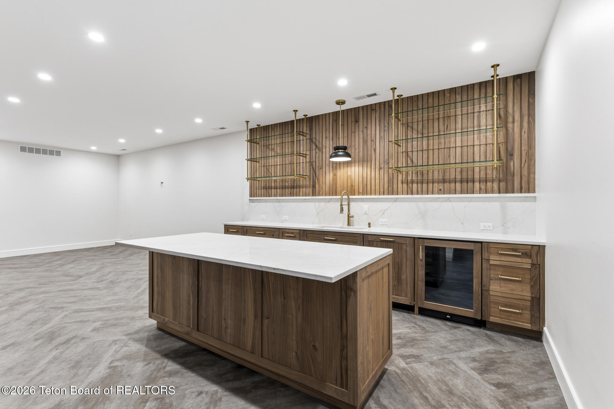 2331 Indian Ridge Road Tetonia, ID 83452 - Photo 59 of 81 Lower Level Bar