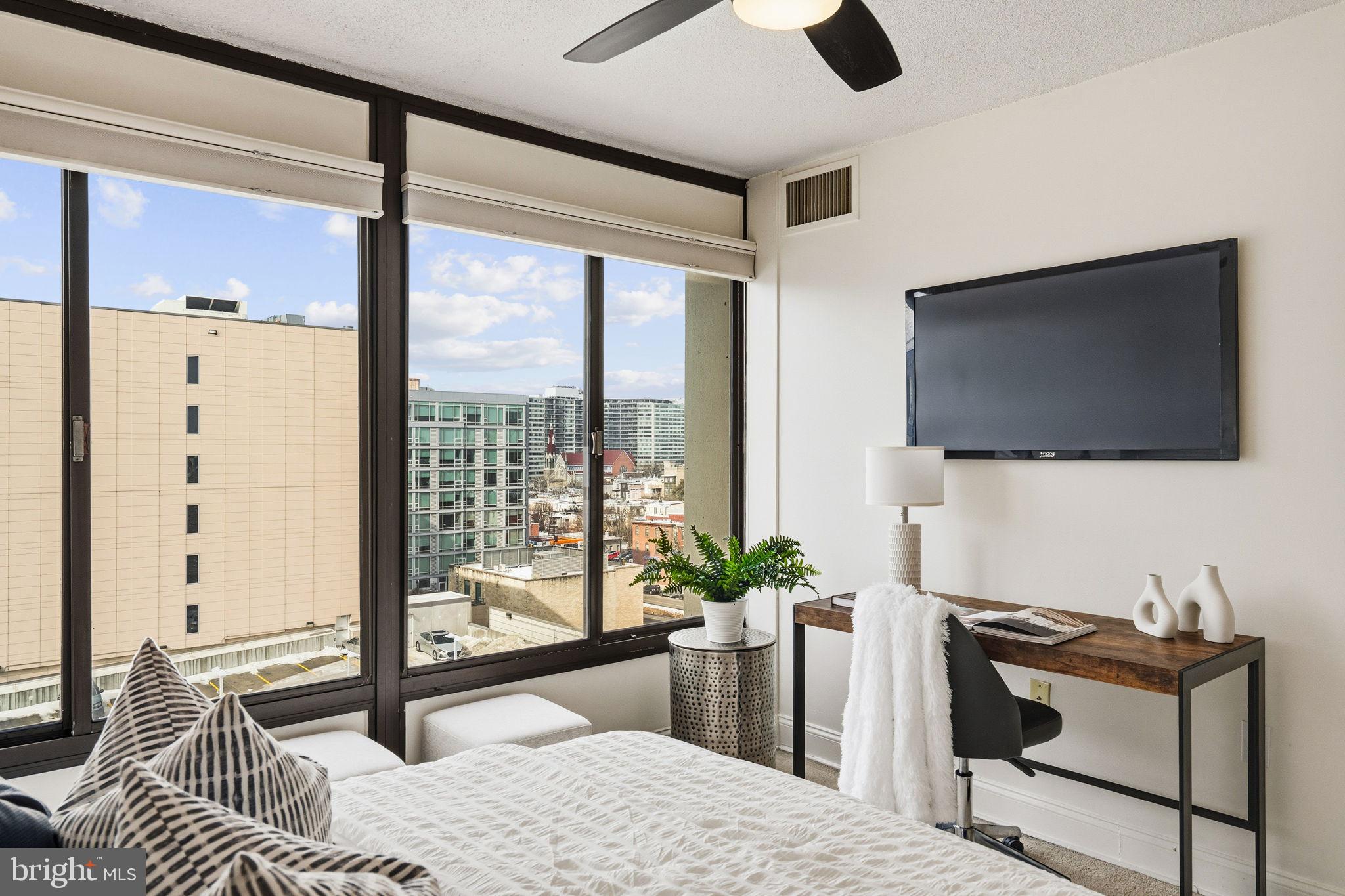 2001 Hamilton Street, Unit 1029 Philadelphia, PA 19130 - Photo 18 of 31