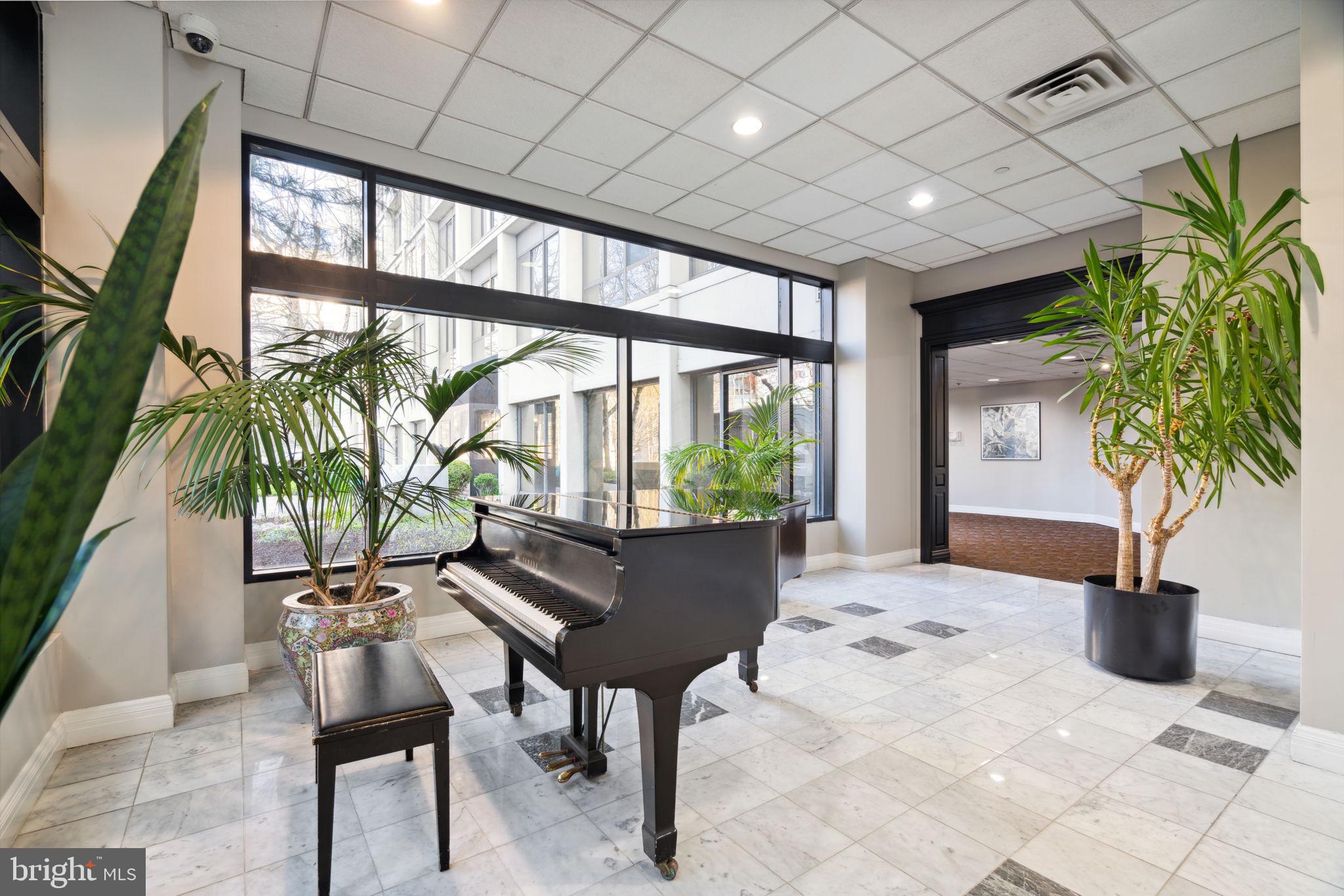 2001 Hamilton Street, Unit 1029 Philadelphia, PA 19130 - Photo 27 of 31