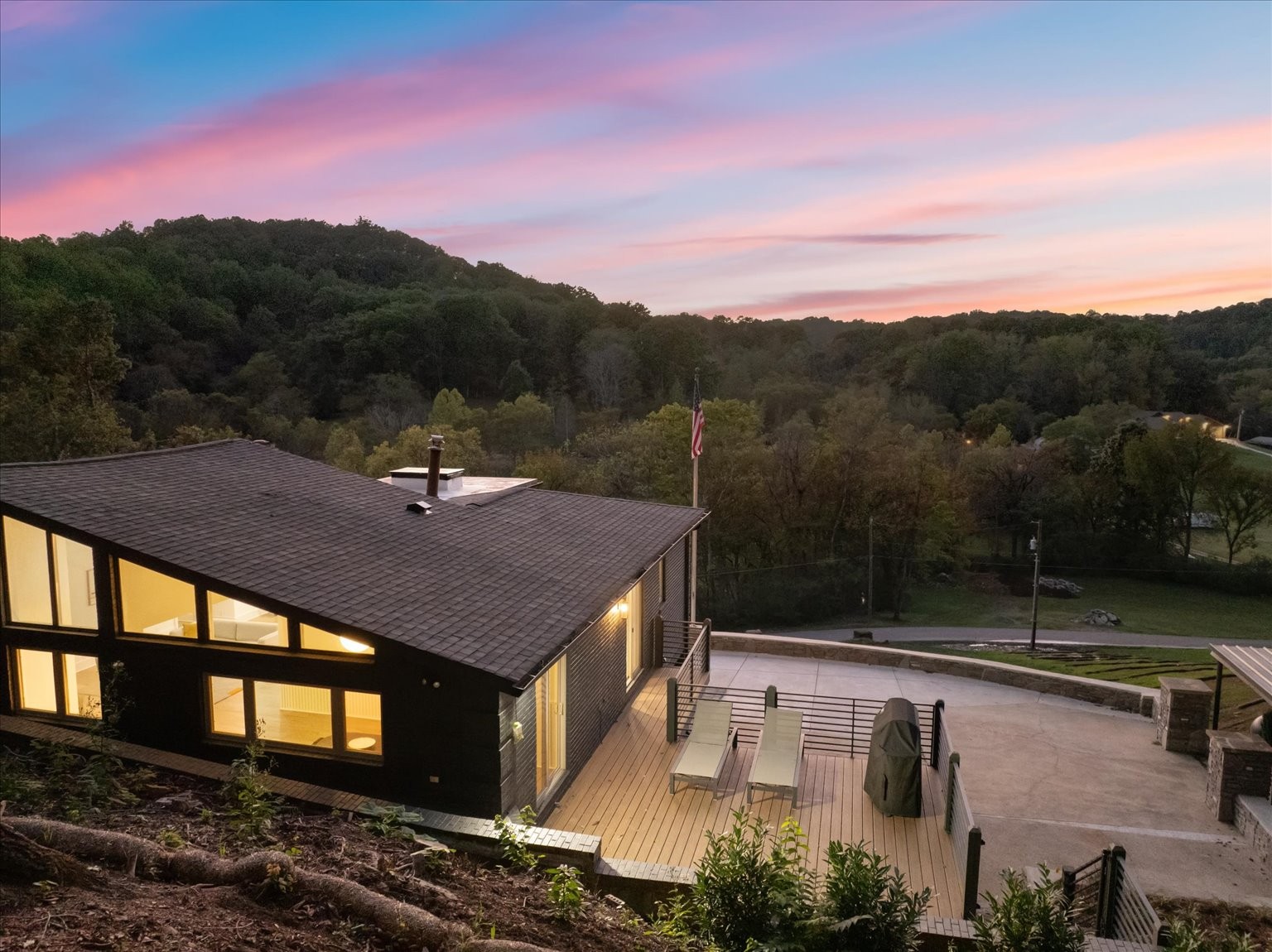 7407 Indian Creek Road Nashville, TN 37209 - Photo 1 of 50