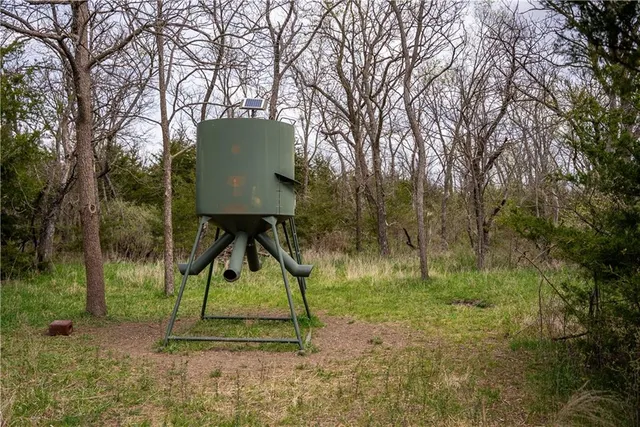 $3,770,175 | Dragoon Creek Road, Harveyville, KS 66431