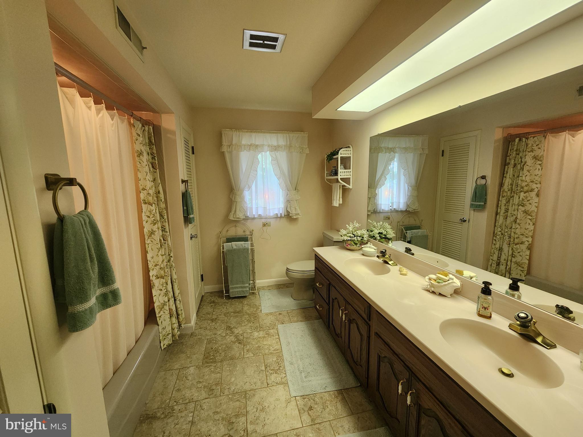 1680 Clear Spring Road Mount Joy, PA 17552 - Photo 8 of 98 Gallery Image 8