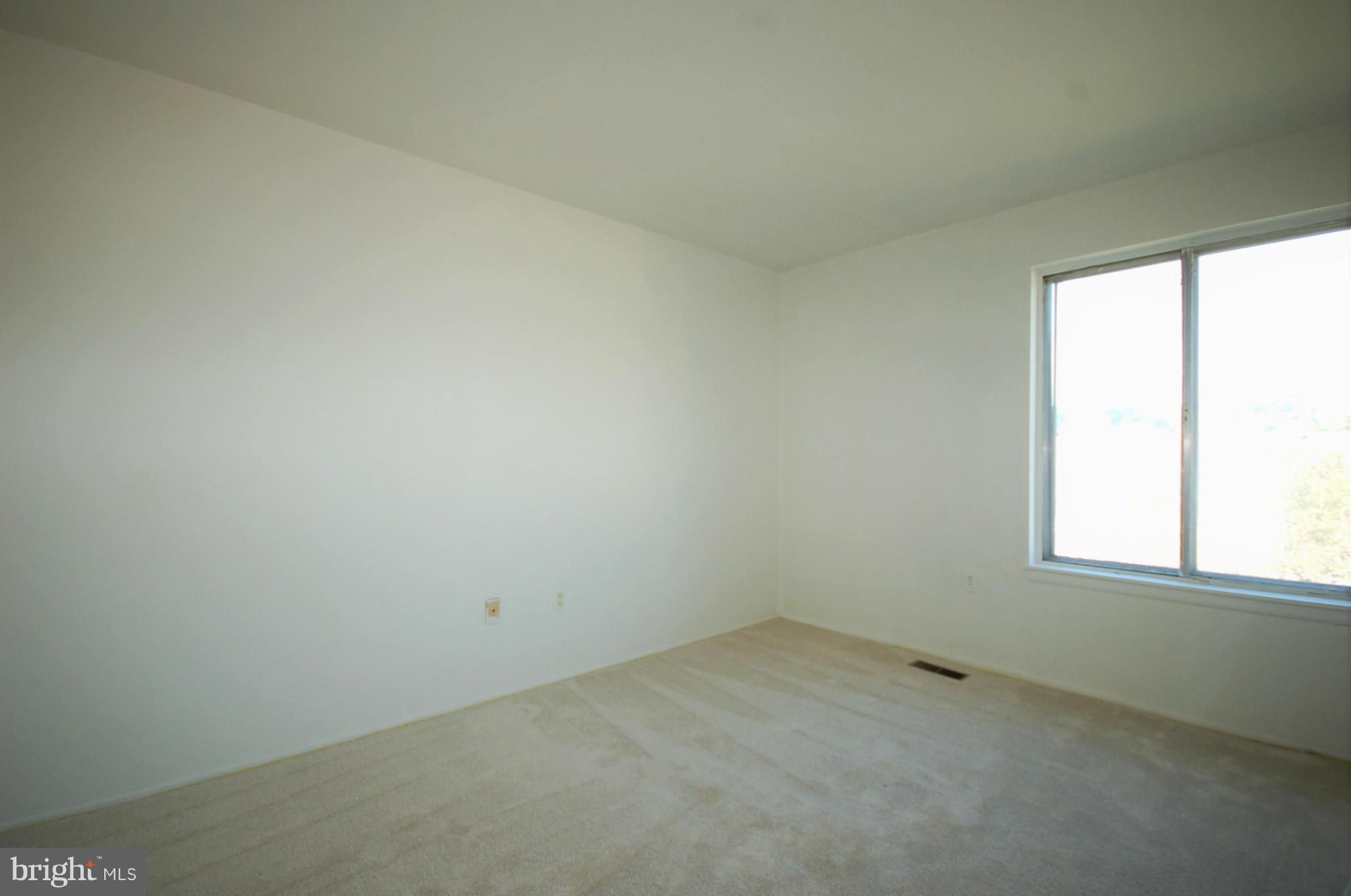 2366 Sun Valley Circle, Unit 2H Silver Spring, MD 20906 - Photo 14 of 16 Bedroom 2