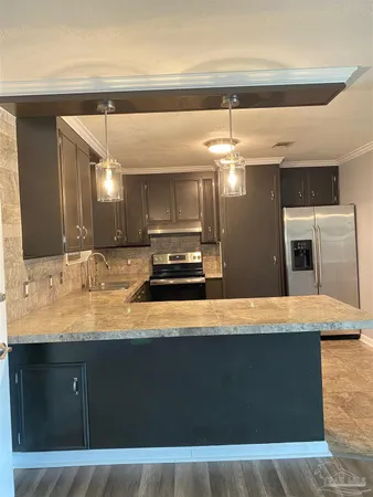 $2,100 | 3308 Pine Forest Road, Cantonment, FL 32533