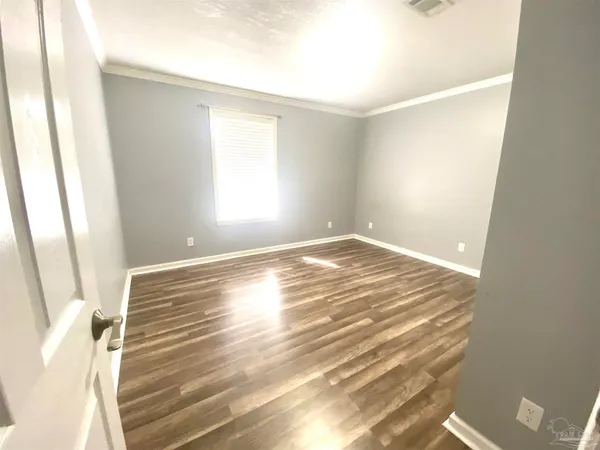 $2,000 | 3308 Pine Forest Road, Cantonment, FL 32533