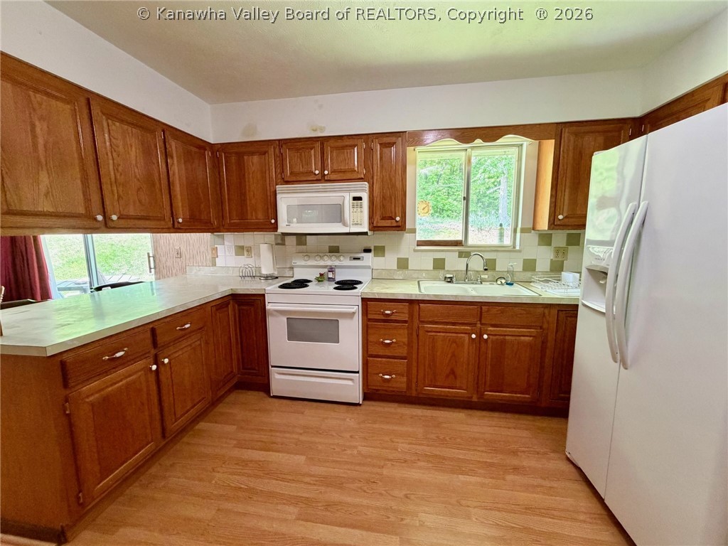 3913 Evansview Road Evans, WV 25241 - Photo 8 of 32 Gallery Image 8