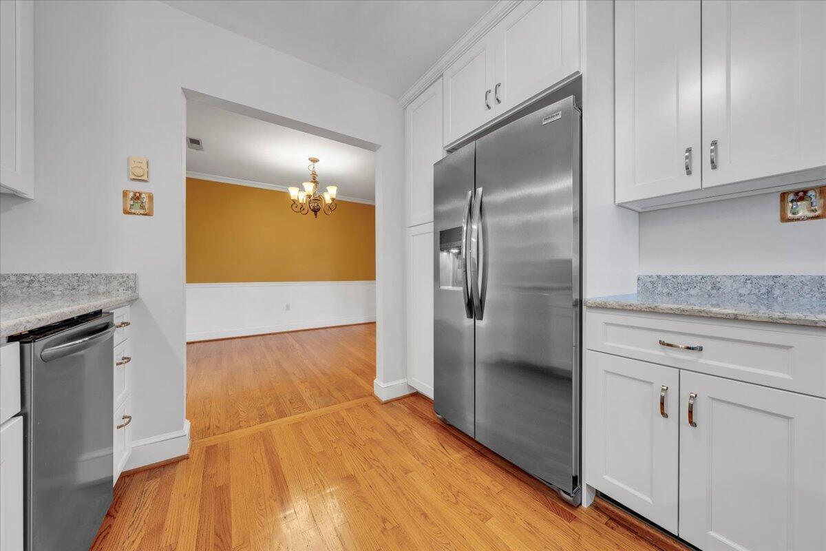 1820 Blenheim Road Southwest Roanoke, VA 24015 - Photo 15 of 51 15-MIB00917